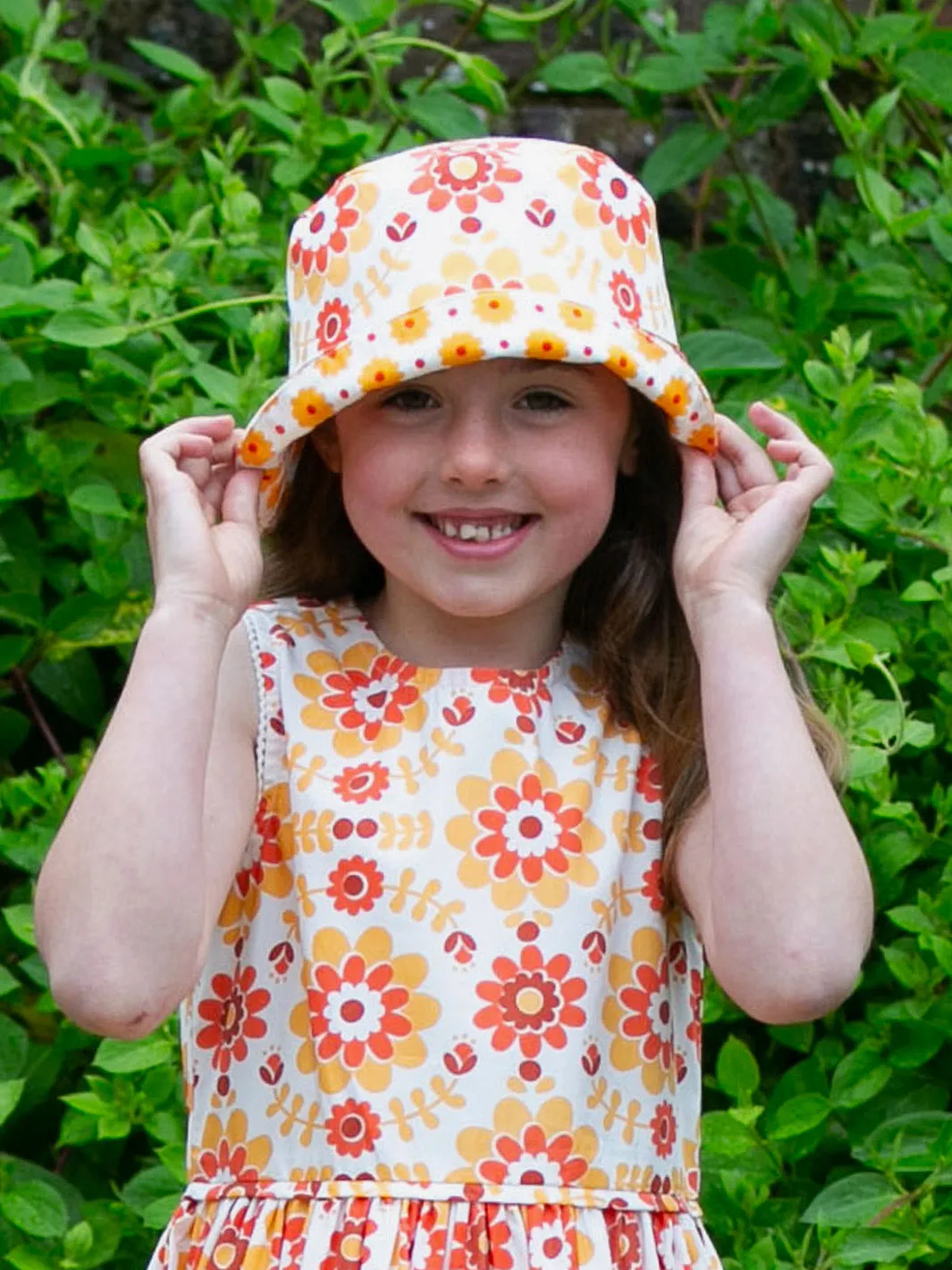 Groovy sun hat