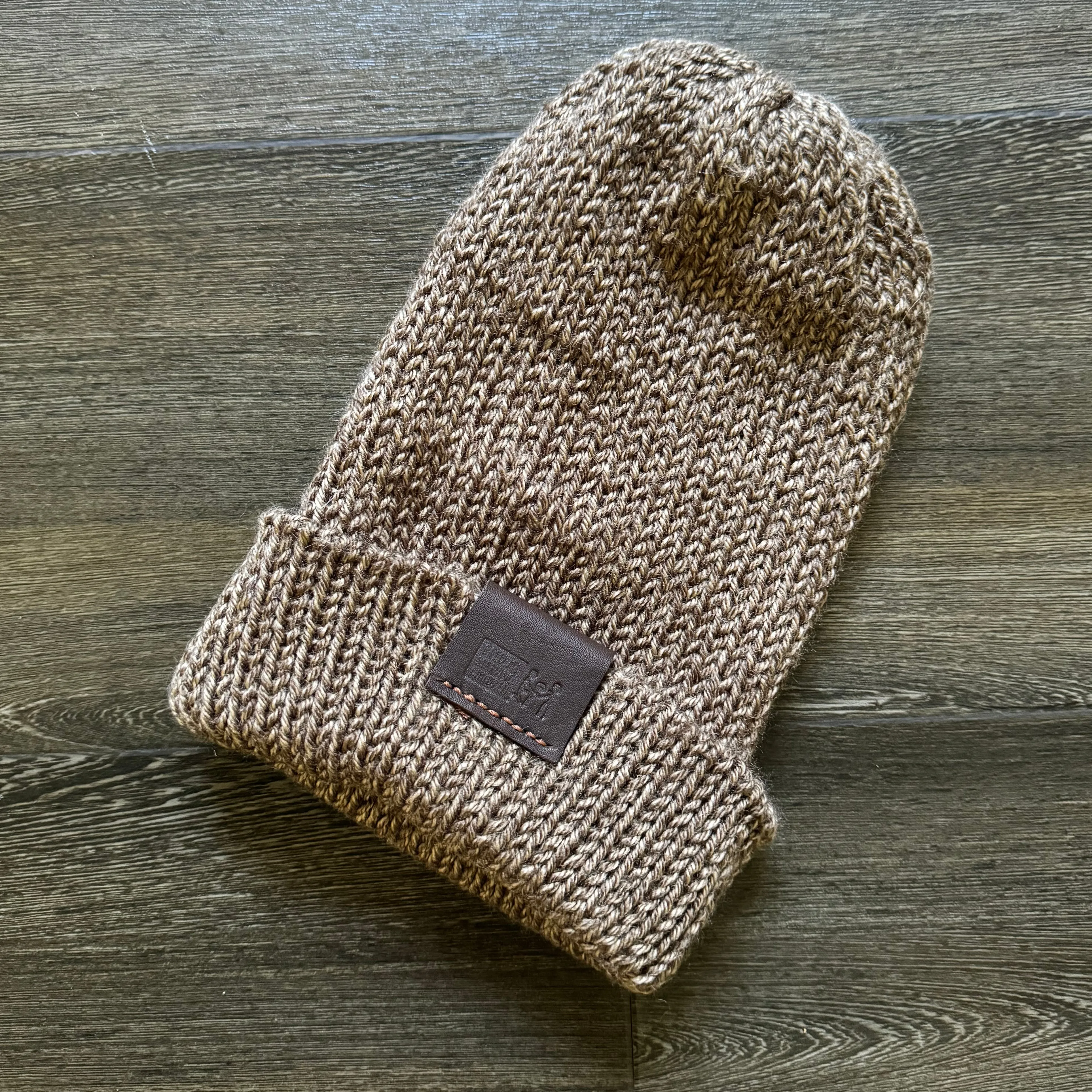 Leather Patch Tise Beanie